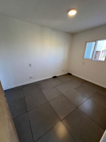 A Estrenar Casa Un Dormitorio