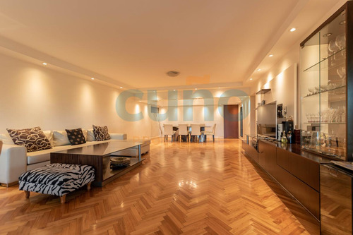 Av. Del Libertador Y Lacroze - 200 M2 - Cocina Reciclado
