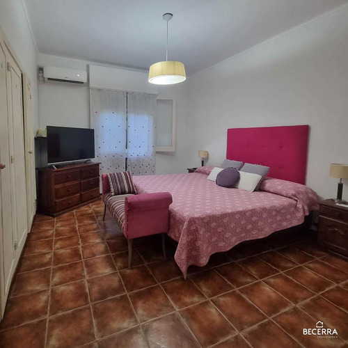 Chalet En Venta En Barrio Inglés - Hurlingham