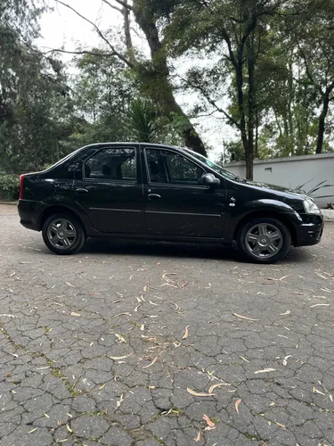 Renault Logan 1.6 Expression