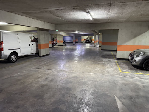 Estacionamiento En Venta En Providencia R. Lyon / E Yañez