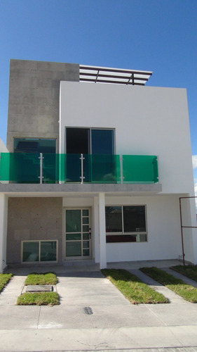 Imagen 1 de 14 de Casa Nueva 4 Recamaras Queretaro Capital Sur