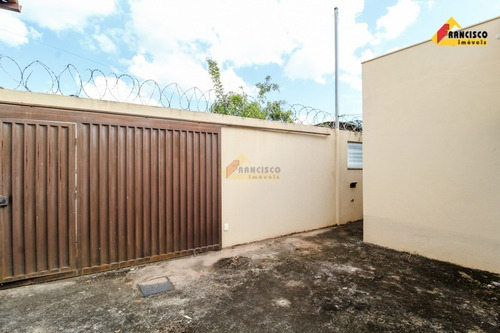 Imagem 16 de 20 de Casa À Venda, 3 Quartos, 3 Vagas, Nova Holanda - Divinópolis/mg - 34306