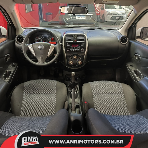 Nissan Versa 1.0 12v S 4p