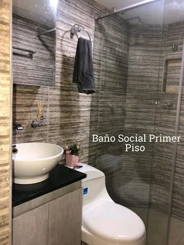 Casa En Venta En Abreo. Cod V16403