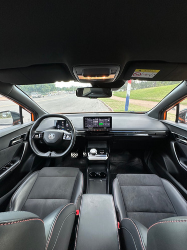 MG MG4 0.0 Deluxe Awd