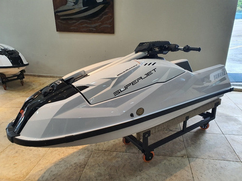 Jetski Super Jet Yamaha 2024 Andar Em Pé Usado Sxr 1500 800