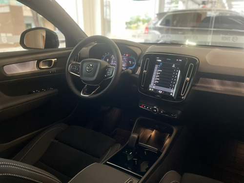 Volvo C40 P6 RECHARGE ELECTRIC PLUS