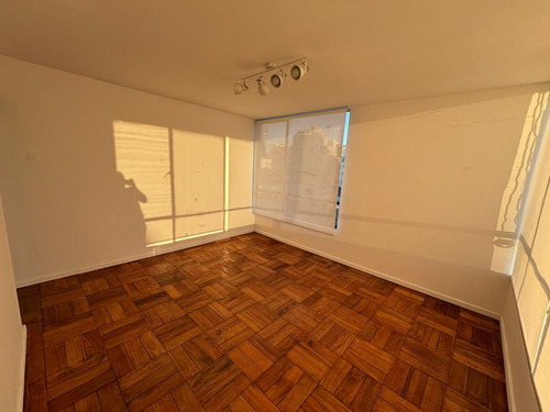 Sector Poniente, 3 D, 1 B, B, Logia, Antiguo, Amplio,