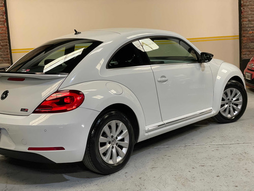 Imagen 9 de 14 de Volkswagen The Beetle 1.4 Tsi Design 2015