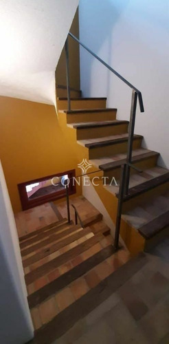 Imagem 10 de 30 de Alphaville 12 - Casa 600m² - 6 Dormitórios, 3 Suítes, Piscina, Churrasqueira, Jardim, Aquário Natural - Cncd083