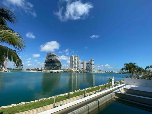 Imagen 4 de 30 de Casa En Venta En Cancun La Marina, Puerto Cancun