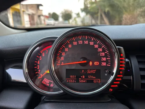 Mini Cooper 1.5 Chili At