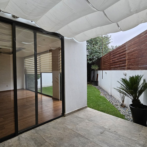Rento Mo0derna Residencia En Contadero