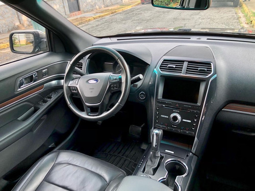Imagen 6 de 10 de Ford Explorer