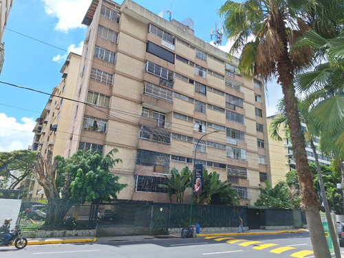 Se Vende Comodo Apartamento Con Anexo En Los Palos Grandes