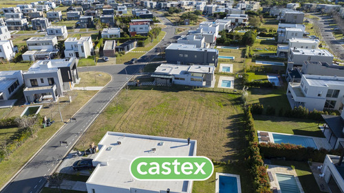 Lote En Venta En Araucarias, Puertos