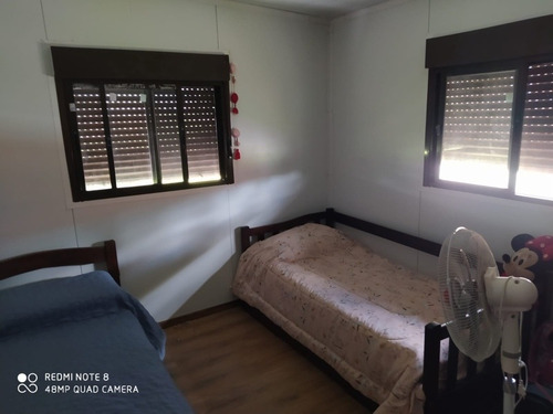 Imagen 4 de 29 de Alquilo Casas En Termas De Almirón, Nuevas, Con Excelente Ubicación Y Equipadas Para Disfrutar Con Piscina Propia, Parrilleros Techados Y Cocheras, Excelente Opción Para Tus Vacaciones. Llámame