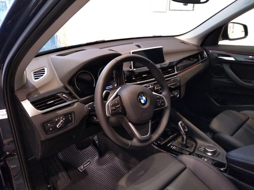 Imagen 6 de 12 de Bmw X1 2.0 Sdrive 20i Linea 2022 / Bremen Palermo
