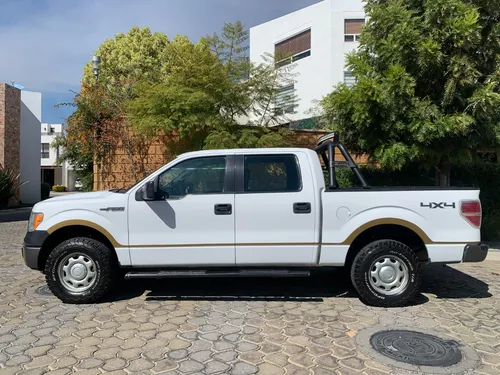 Ford F-150 XL DOBLE CABINA 4x4
