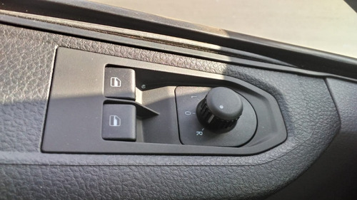 Imagem 8 de 11 de Vw 11.180 Prime Automático Completo - Covelp Americana