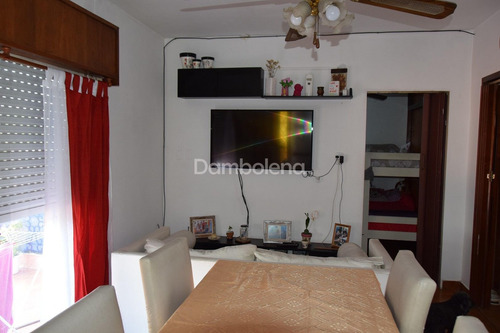 Imagen 2 de 12 de Departamento En Venta O Permuta Ubicado En Merlo, Merlo
