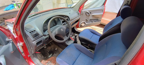 Peugeot Partner Furgon Chocada Escucho Ofertas