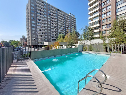 Depto 2 Dorms Y 2 Baños | Excelente Estado | Estacionamiento