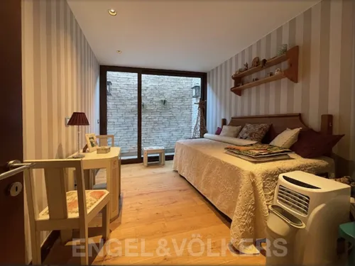 Venta Departamento Con Gran Jardín Quinchamalí, Las Conde