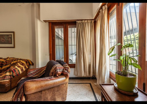 Venta Quinta 5 Ambientes Pileta, Jardin, Quincho Lote 10x48. Padua