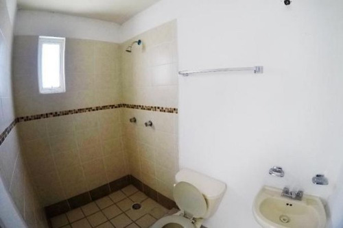 Imagen 10 de 14 de Bonita Casa En Campo Real Zapopan En Remate Rp
