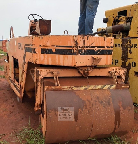 Rolo Compressor Chapa Tema Terra Th 10 - Ano 1986