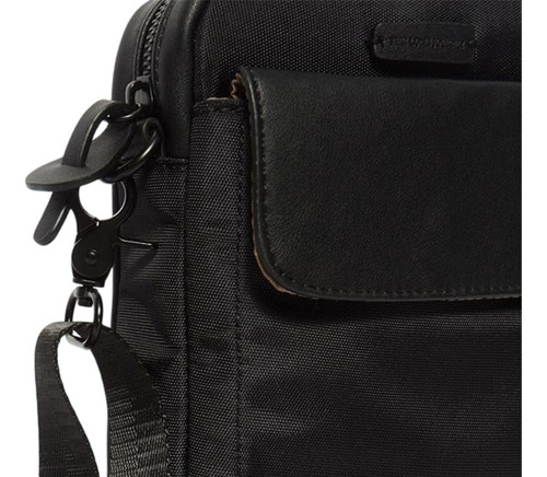 Sfera Bandolera / Bolso Pequeño Color Negro Con Cierre