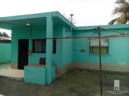 Casa 3 Ambientes. Castelar Sur, Morón. Zona Oeste. Buenos Aires