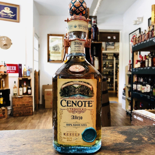 Tequila Añejo Cenote Plaza Serrano-microcentro