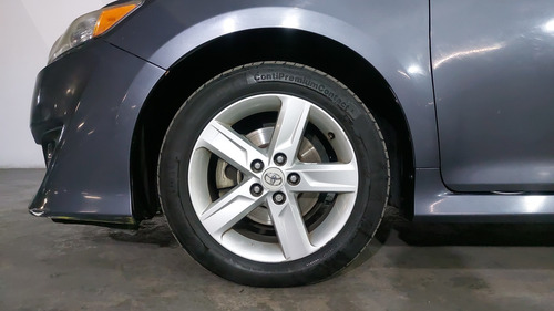 Toyota Camry 3.5 SE V6 6AT