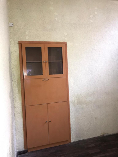 Imagen 3 de 14 de Casa La Blanqueada Bajo Precio. Oyen Ofertas