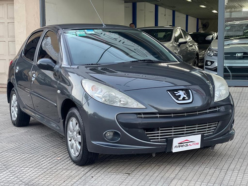 Peugeot 207 1.9 Sedan Xs 2011