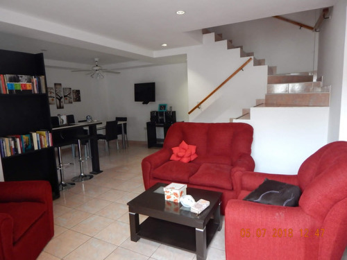 Imagen 11 de 14 de Casa Venta Isidro Casanova