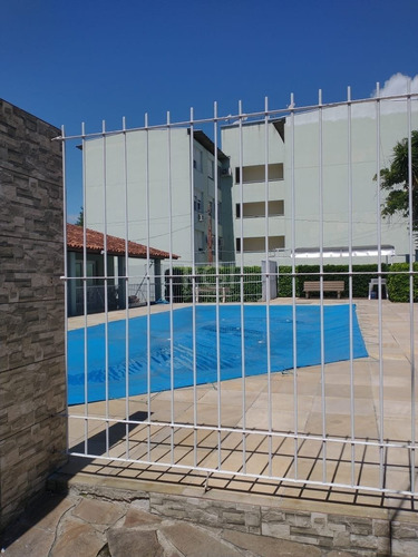 Apartamento Em Camaquã Com 2 Dormitórios - Mt6648