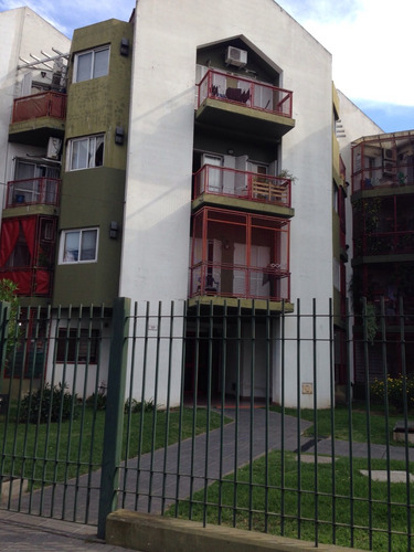 Departamento De 2 Ambientes En Carapachay