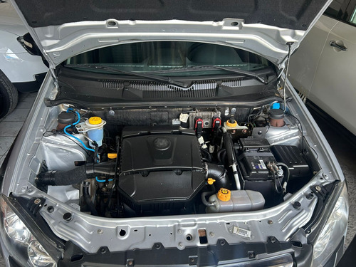 RAM 700 1.6 ADVENTURE MT