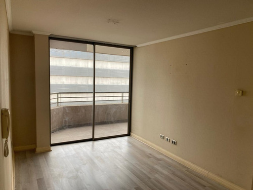 Departamento Con Ubicación Priviliegiada En Plaza De Armas.