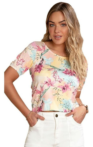 Imagem 1 de 4 de Blusa Feminina Estampada Floral Rosa Com Decote Nas Costas 