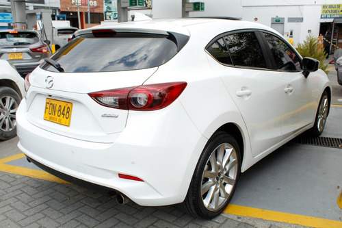 Mazda 3 Sport Grand Tourin
