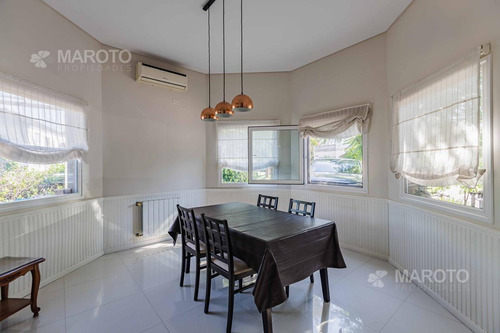 Imagen 27 de 30 de Casa En Venta En Barrio Privado Septiembre Con Seis Dormitorios - Maroto Propiedades-