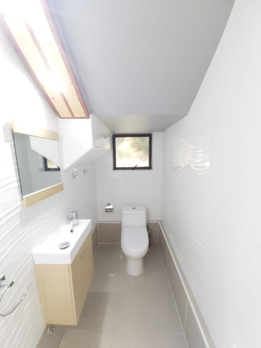 Imagen 17 de 28 de Casa En Venta Exclusivo Sector De Concón.