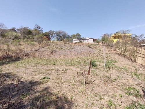 Imagem 26 de 30 de Ótima Chácara, Faltando Acabamento, Com 4 Dormitórios, Córrego, Bem Localizada, À Venda, 2000 M² Por R$ 280.000 - Rural - Socorro/sp - Ch1039