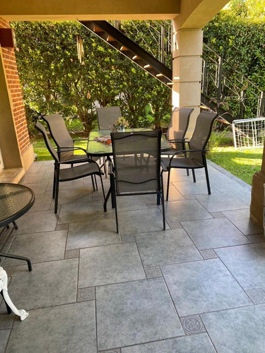 Casa En Alquiler En Barrio Privado Saint Thomas N/s - Canning