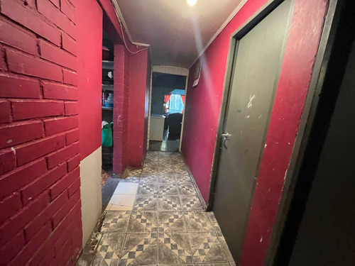 Venta De Casa , Con Patio En Av Principal, Ba (99889)